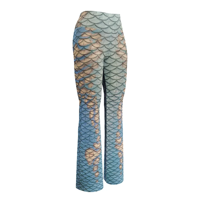 Moonshell Flare Leggings