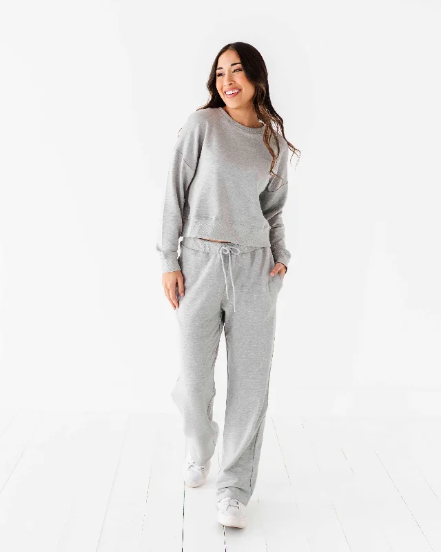 Women's Cropped Sweatshirt & Wide Leg Jogger Pants Set - Heather Grey